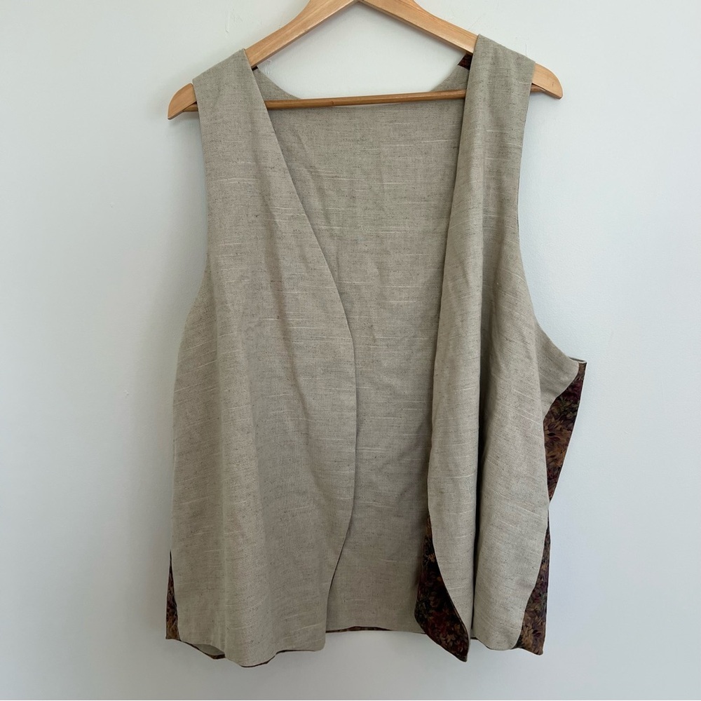 Vintage Inspired Floral Patterned‎ Linen Sleeveless Vest - Picture 5 of 8